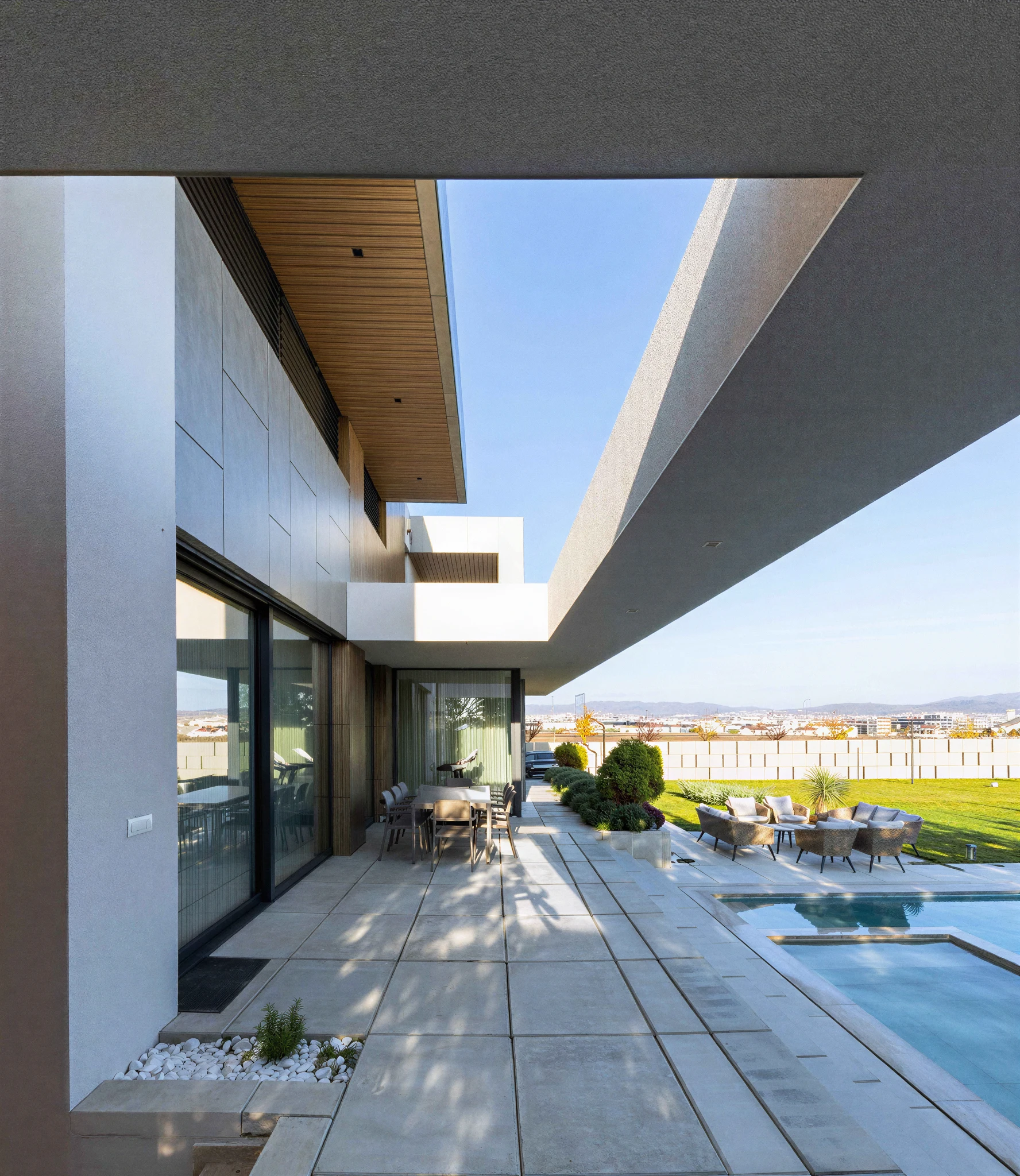 EA House — detail view 2