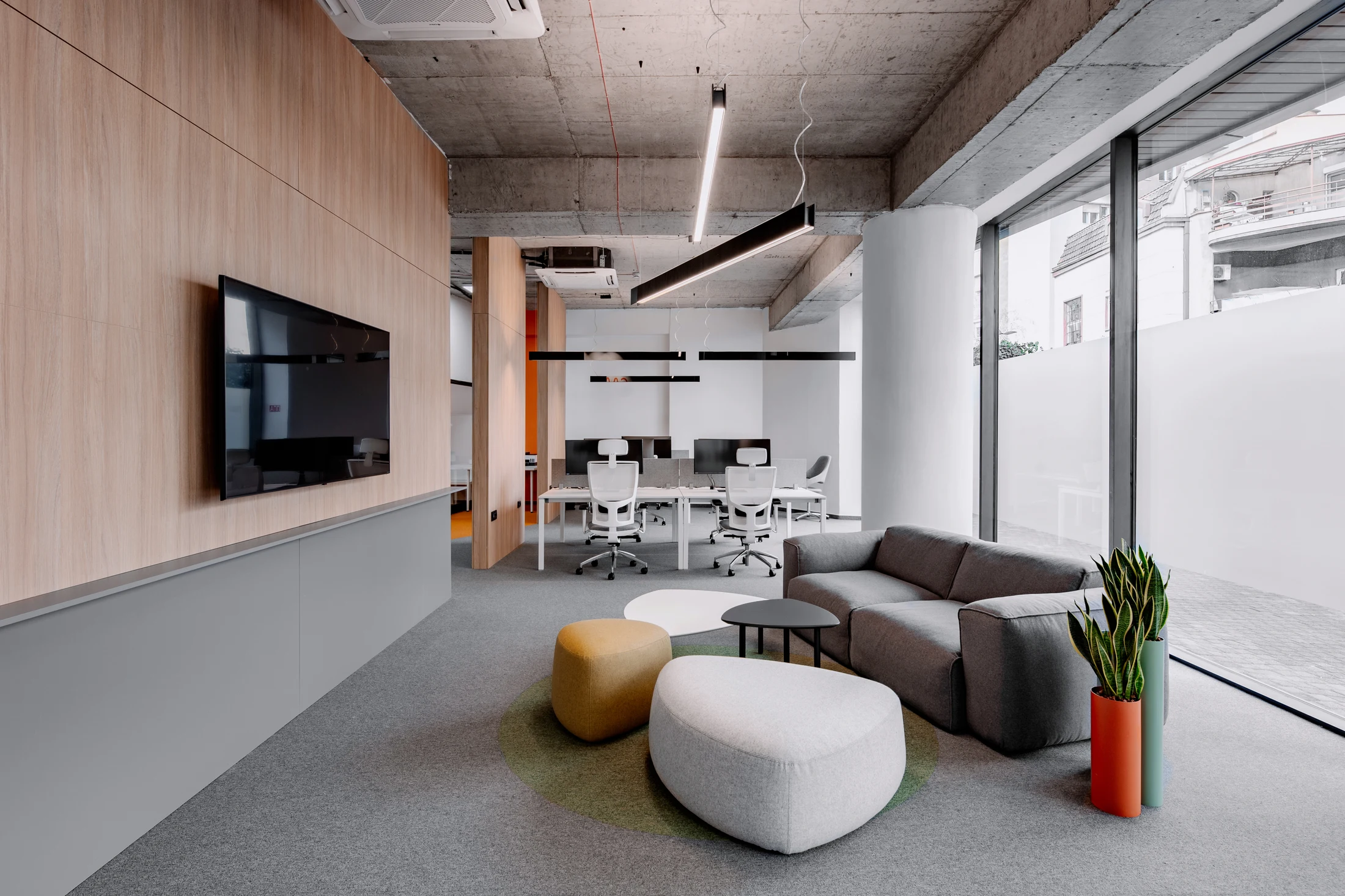 Gamma Tech — full-width view 4