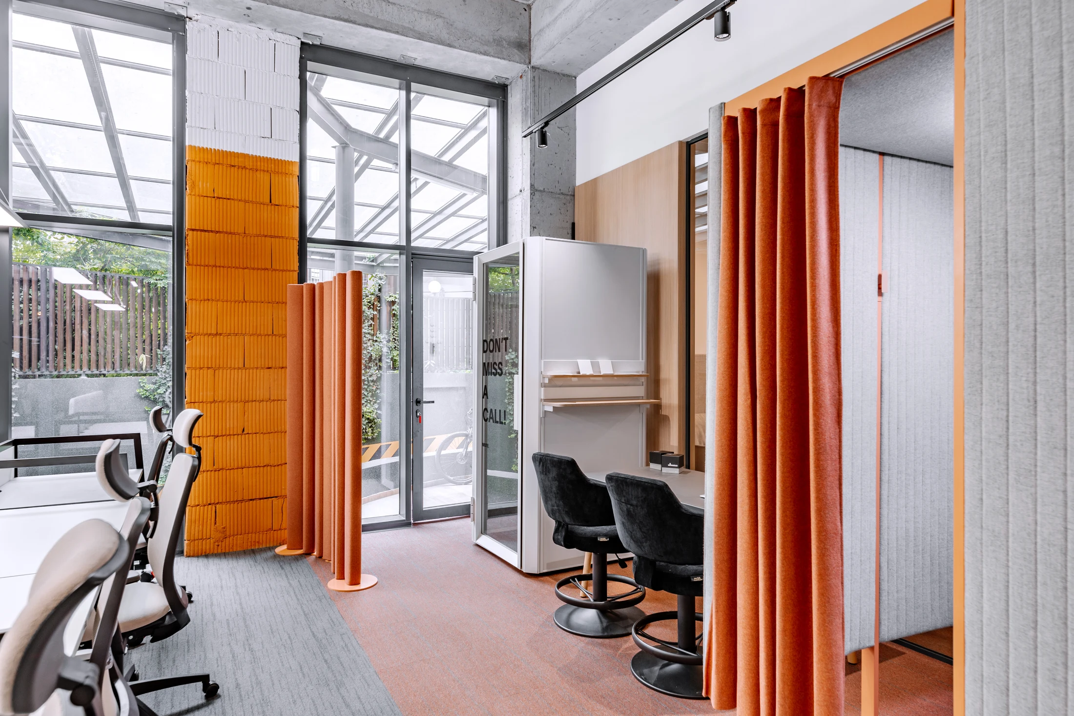 Nastel Center Co-Work — gallery image 1