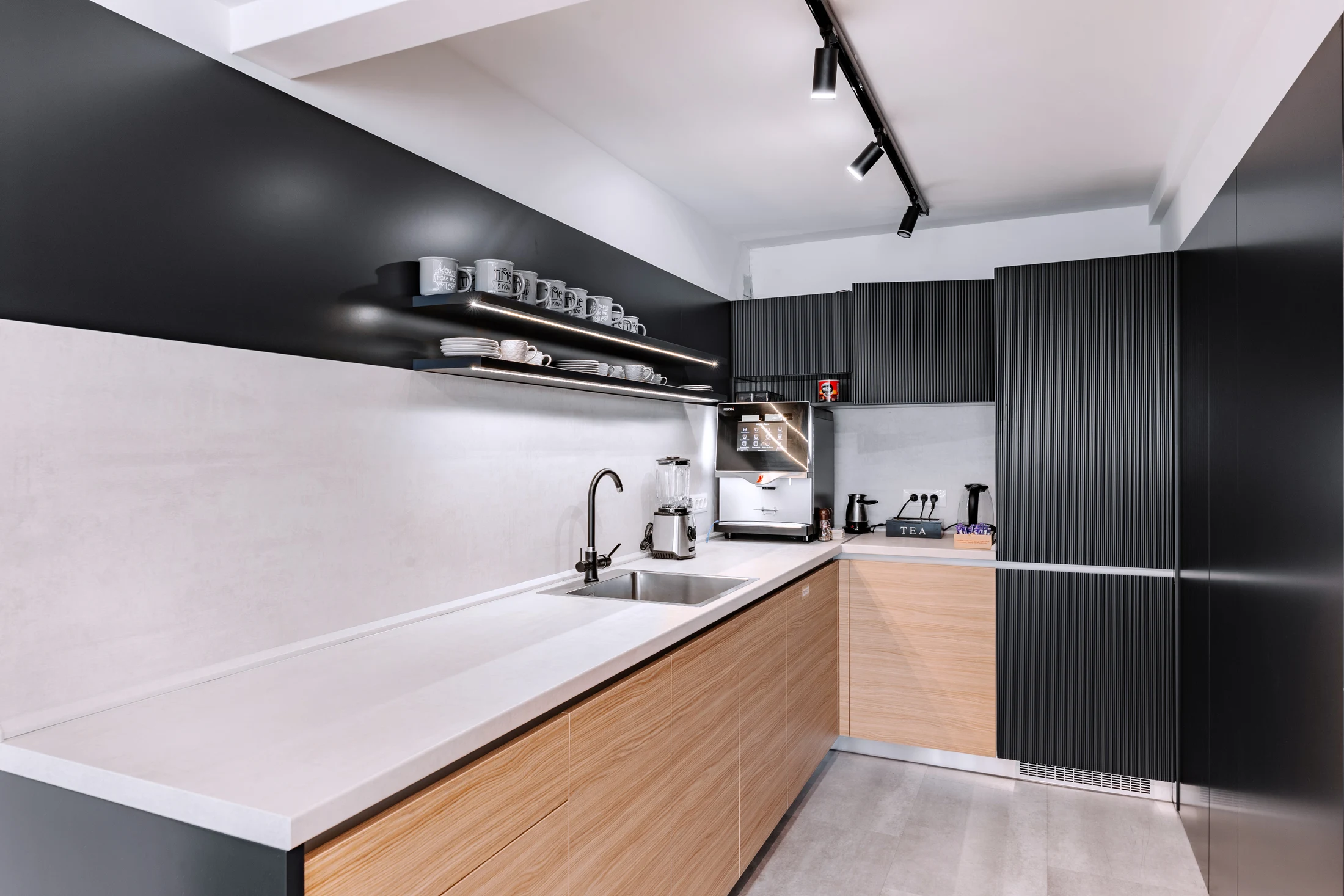 Property One HQ — full-width view 4